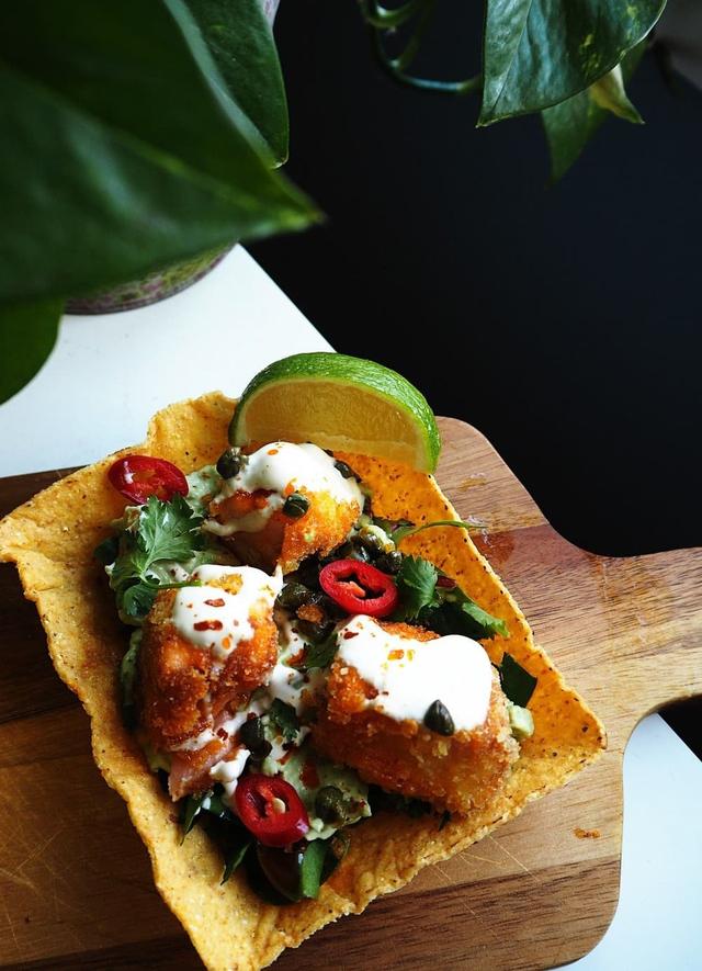 Crispy Salmon Taco with Guacamole and Tamarind Dressing