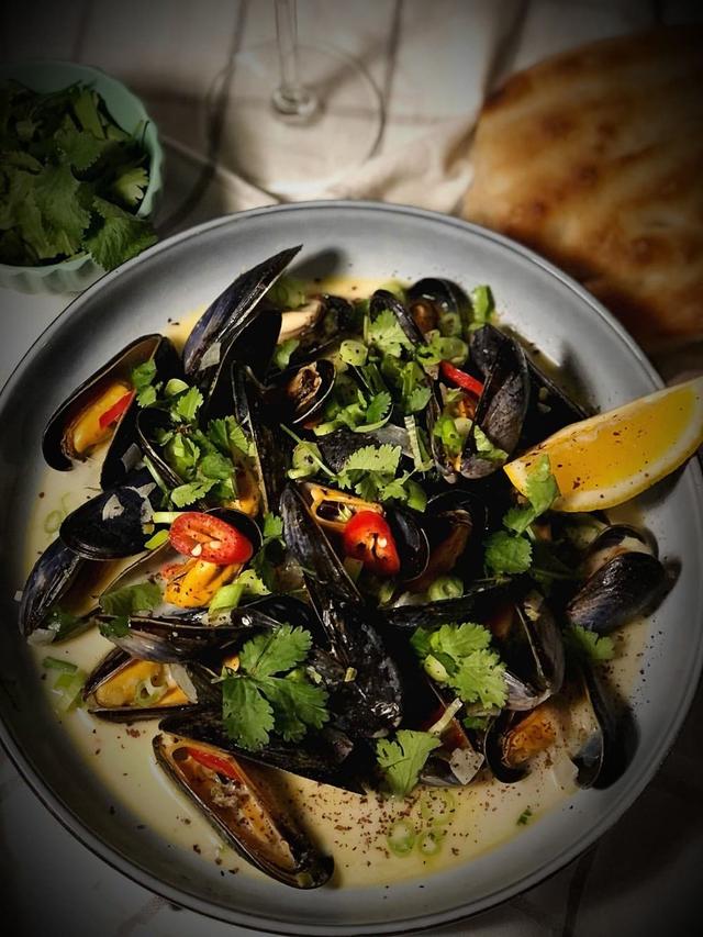 Asian Mussels