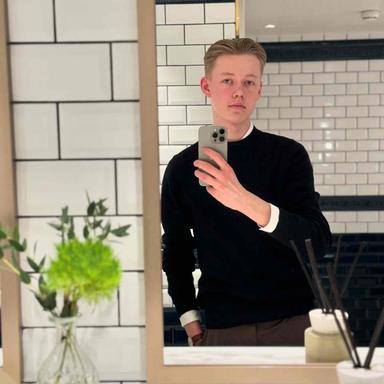 Lucas Kjelsnes Larsen