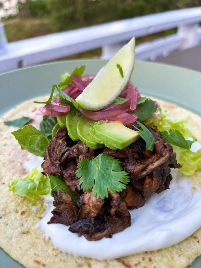 Vegetarian Tacos with Pulled Mushroom