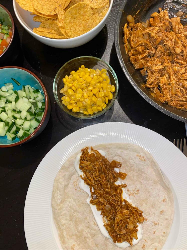 Enkel pulled chicken taco