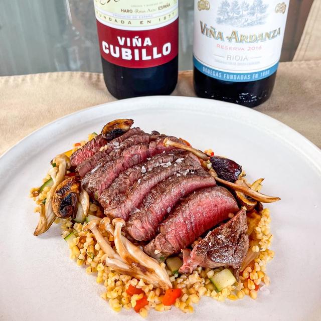 Indrefilet med frisk bulgursalat og sopp