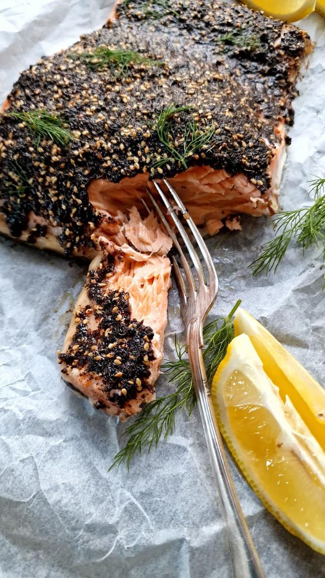 Salmon with za'atar and sumac