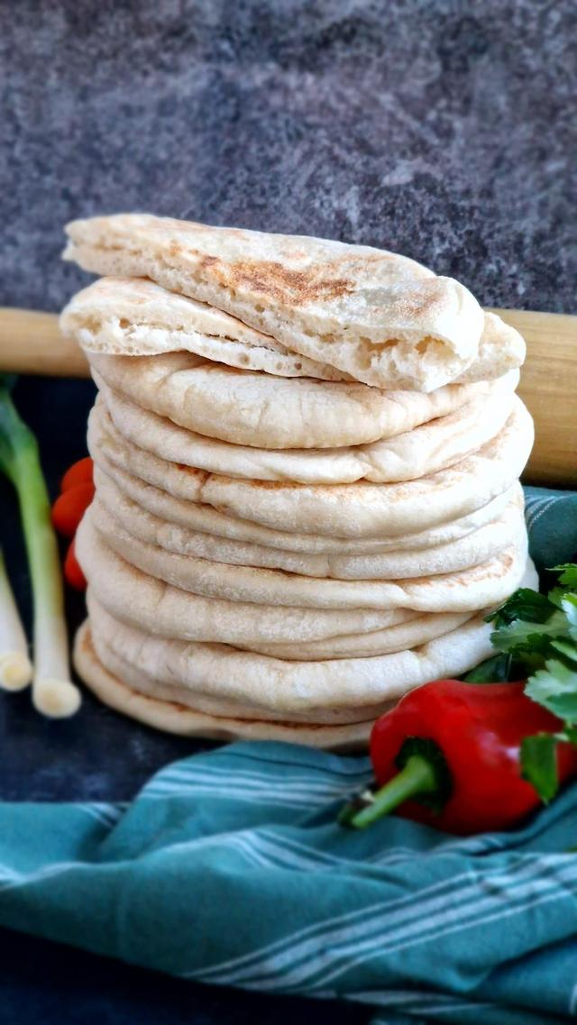 Pitabrød i stekepanne