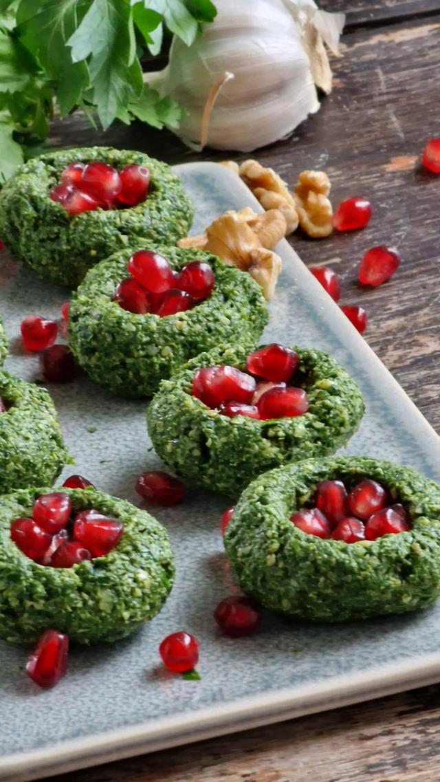 Pkali - Georgisk spinat boller