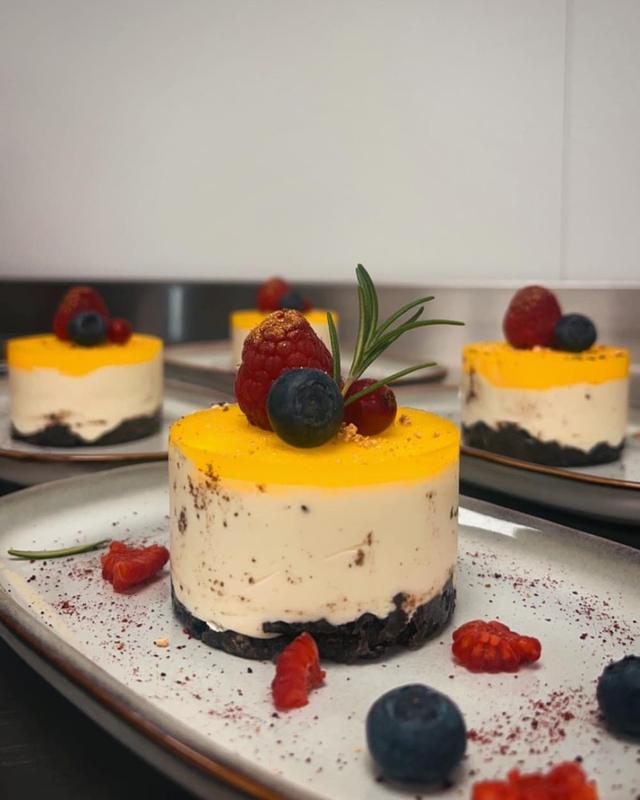 Enkel sitron ostekake med oreobunn