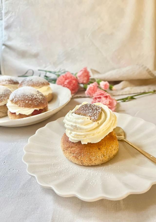 Lavkarbovennlige fastelavn boller