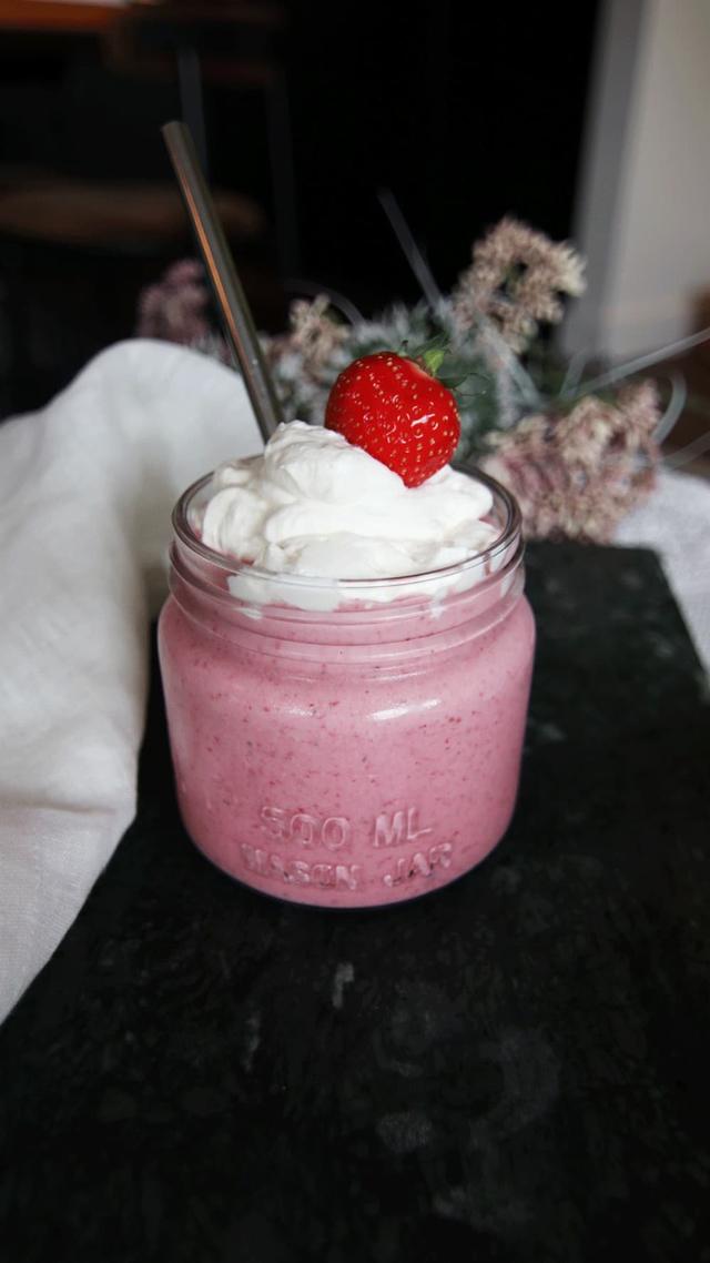 Strawberry Milkshake