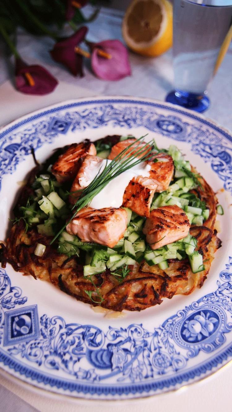 Rösti with Cucumber Salad and Salmon