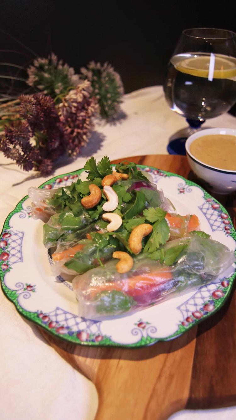 Summer Rolls with Turkey and Satay Sauce