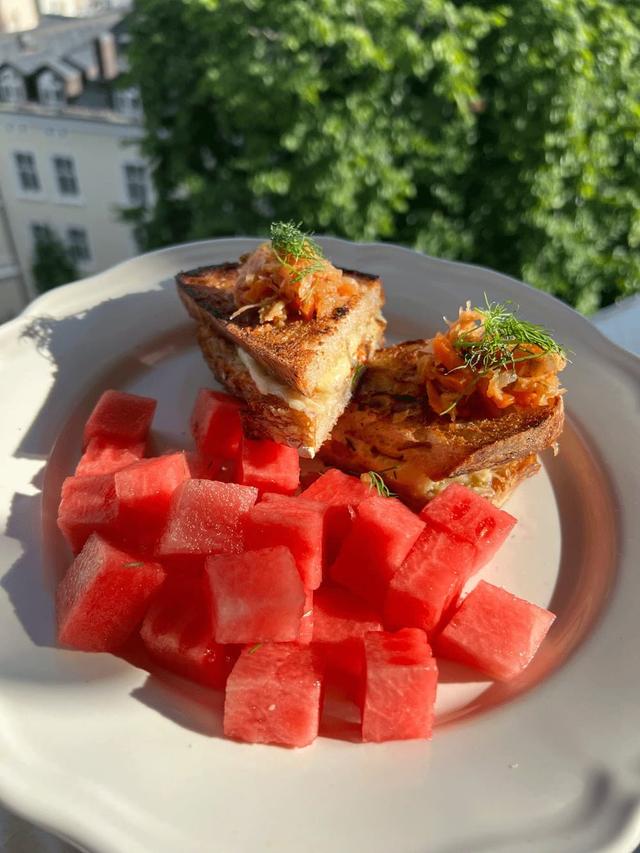 Kimchi cheese sandwich med vannmelon