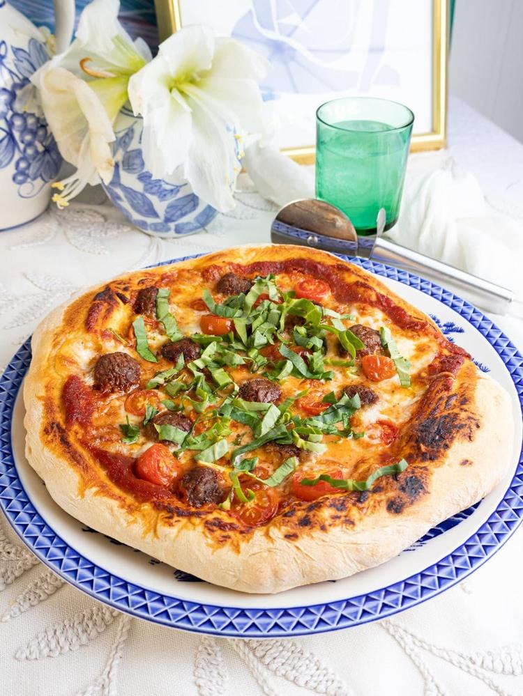 Veggie Paradise Pizza