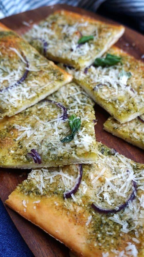 Pizza med pesto