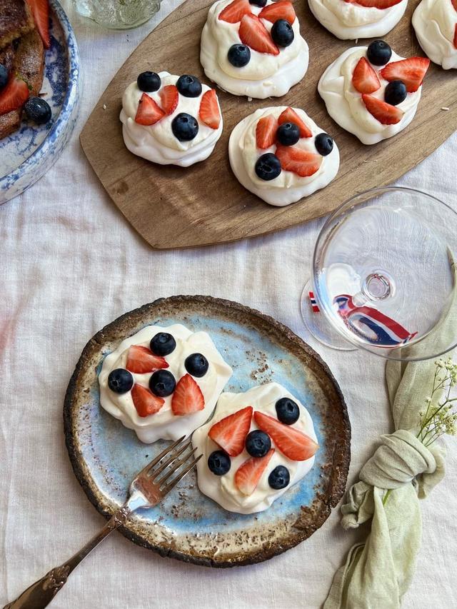 Mini-pavlova