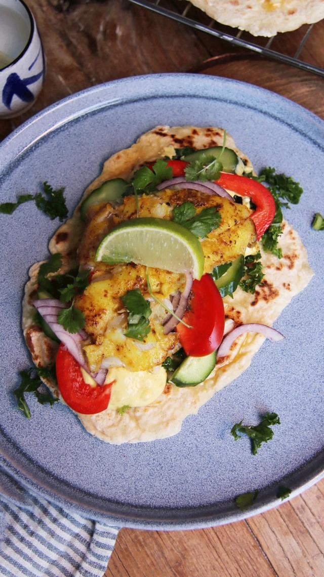 Spicy torskefilet i hjemmelaget naan