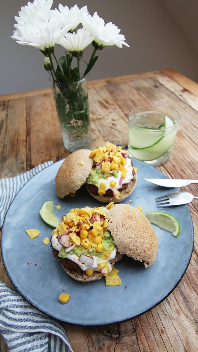 Tex-Mex Burger in Homemade Buns