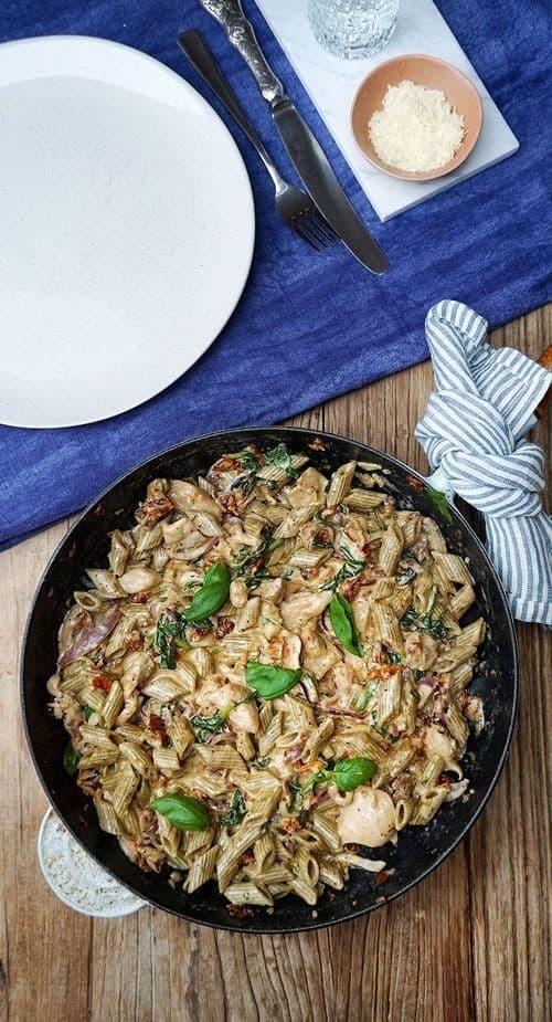 Tuscan Chicken Pasta
