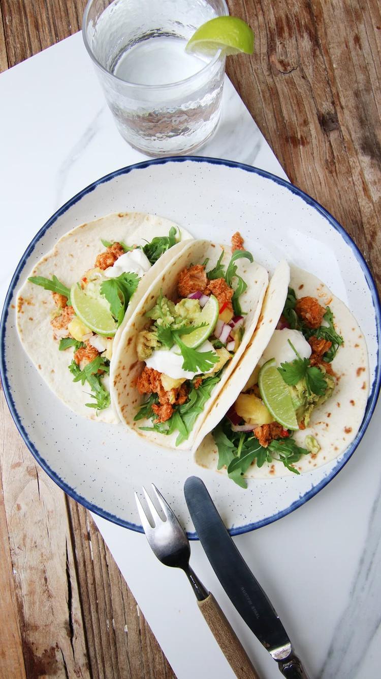 Taco med ananas og sei