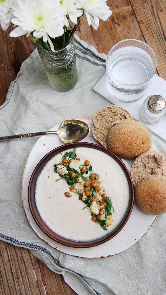 Cauliflower Soup with Homemade Bread Rolls