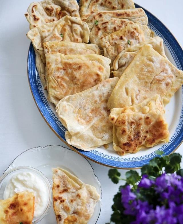 BICHAK - Uzbek pirogues stuffed with pumpkin