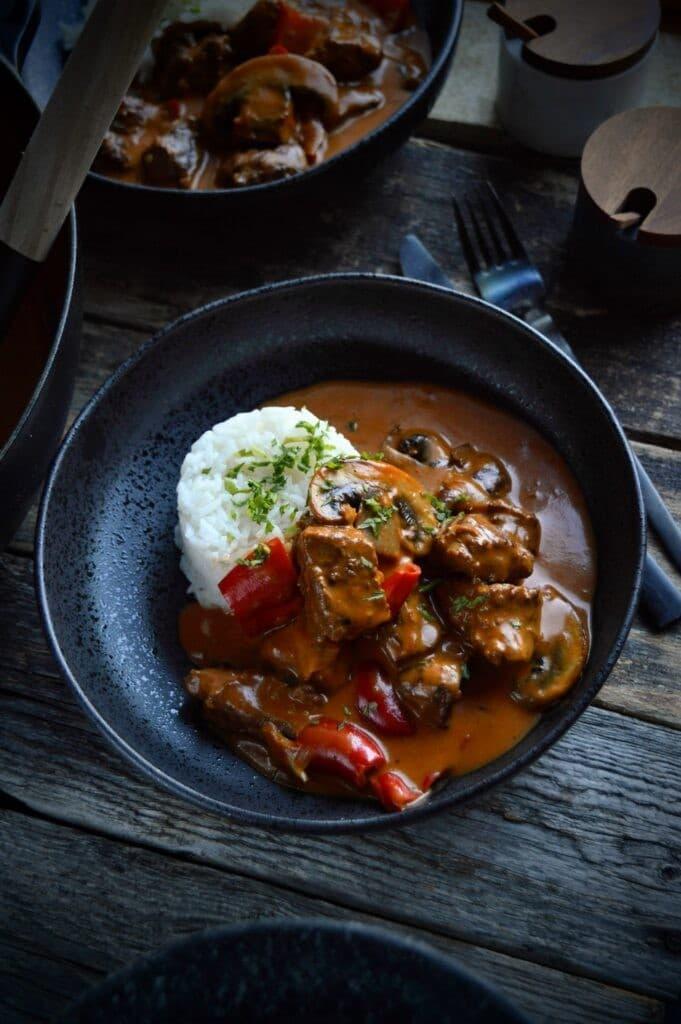 Spicy biff stroganoff