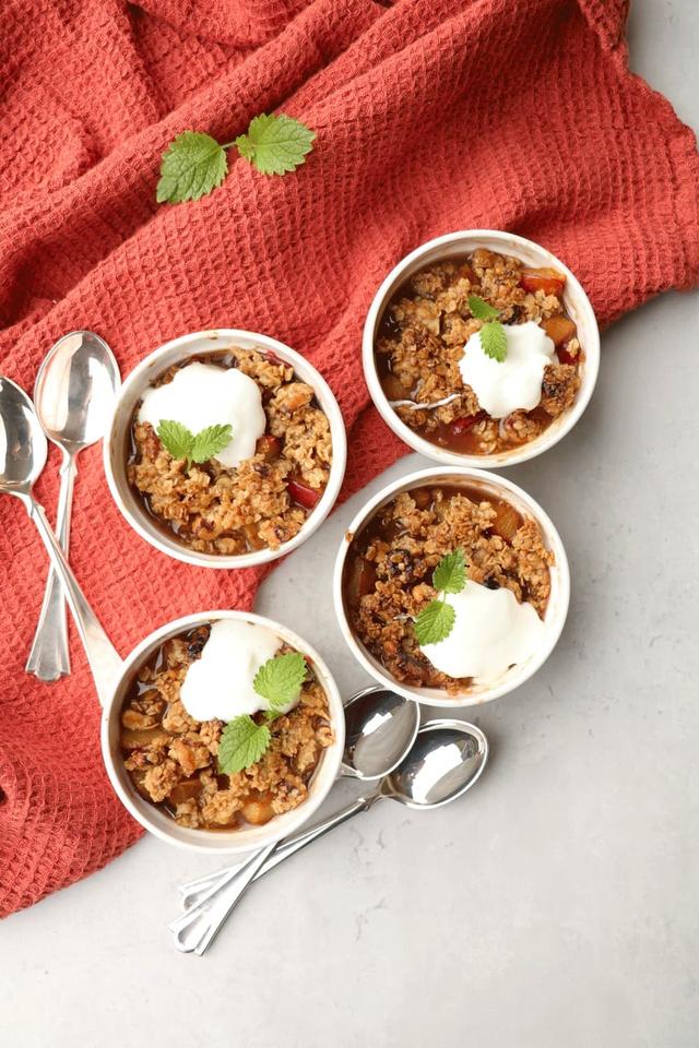 Lindas sukkerfrie minismuldrepai med plommer