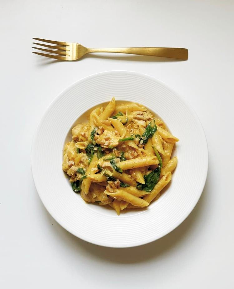 Alt-i-ett kremet kyllingpasta