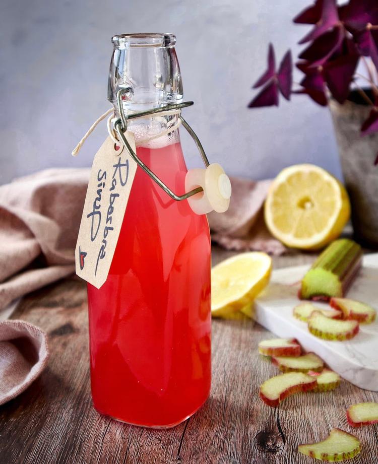 Rabarbrasirup