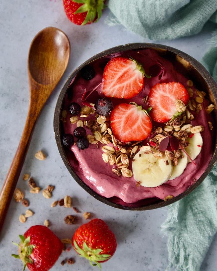 Smoothie Bowl med skogsbær
