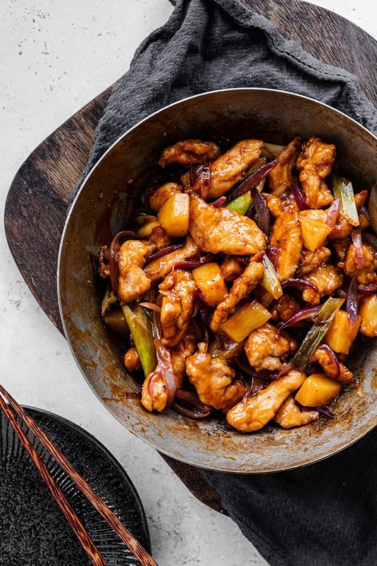 Kylling i sursøt saus