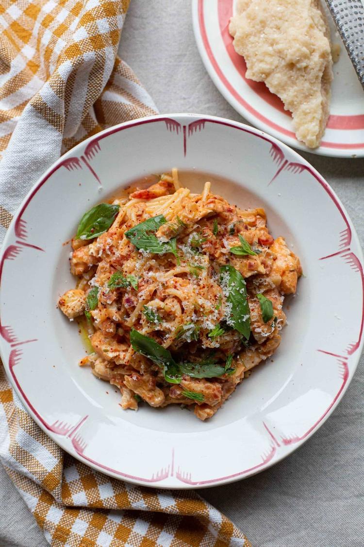 Kremet pasta med kylling og fennikel