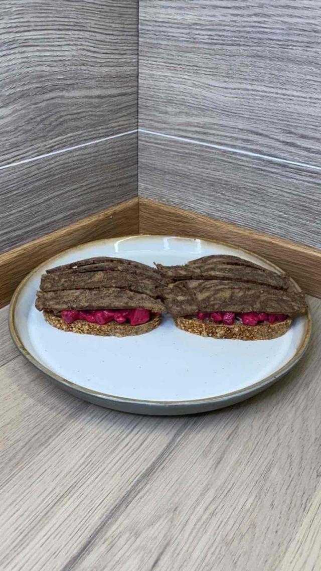 Vegansk julesylte med rødbetsalat