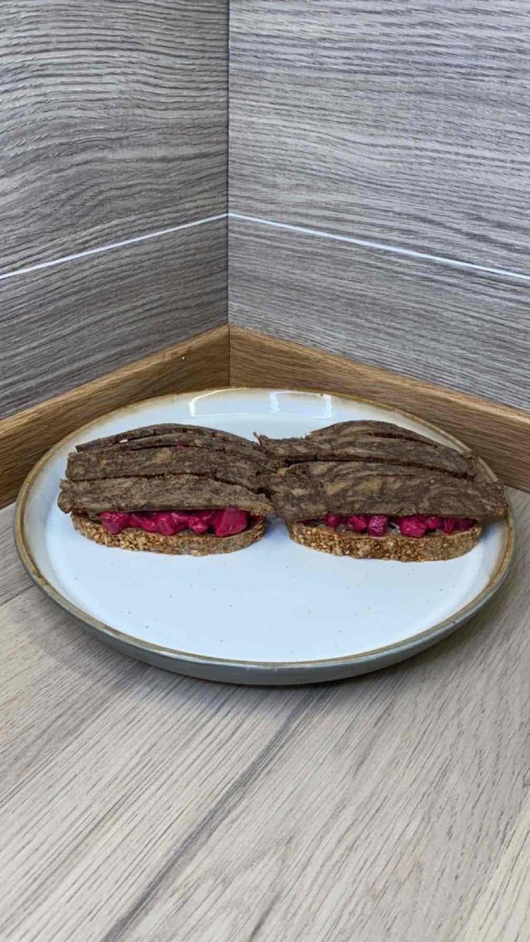 Vegansk julesylte med rødbetsalat